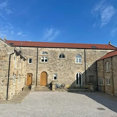 The Mill House In 哈罗盖特