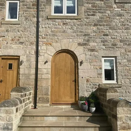 The Mill House In *